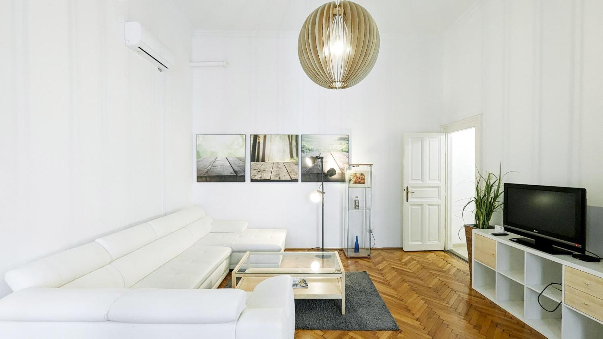 Heart Of The City, Entire Very Big Apartment Budapest Exterior photo