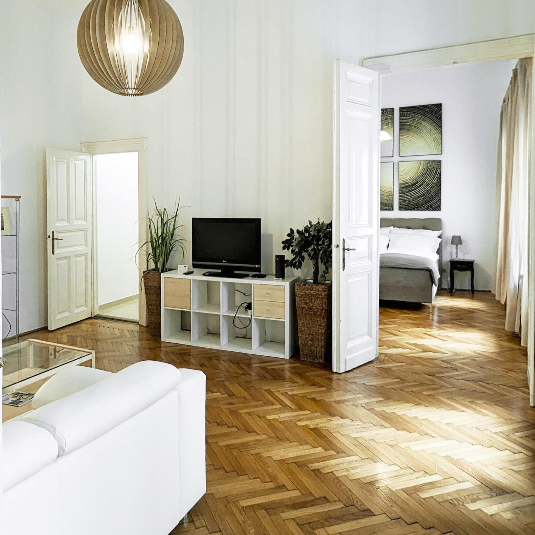 Heart Of The City, Entire Very Big Apartment Budapest Exterior photo